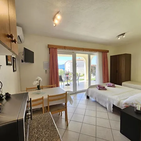 Keti 2 Nv - With Terrace Novi Vinodolski