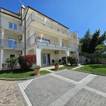 Keti 2 Nv - With Terrace