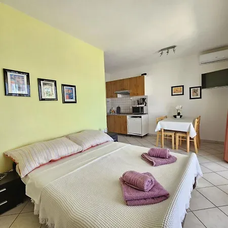 Apartament Keti 2 Nv - With Terrace Novi Vinodolski